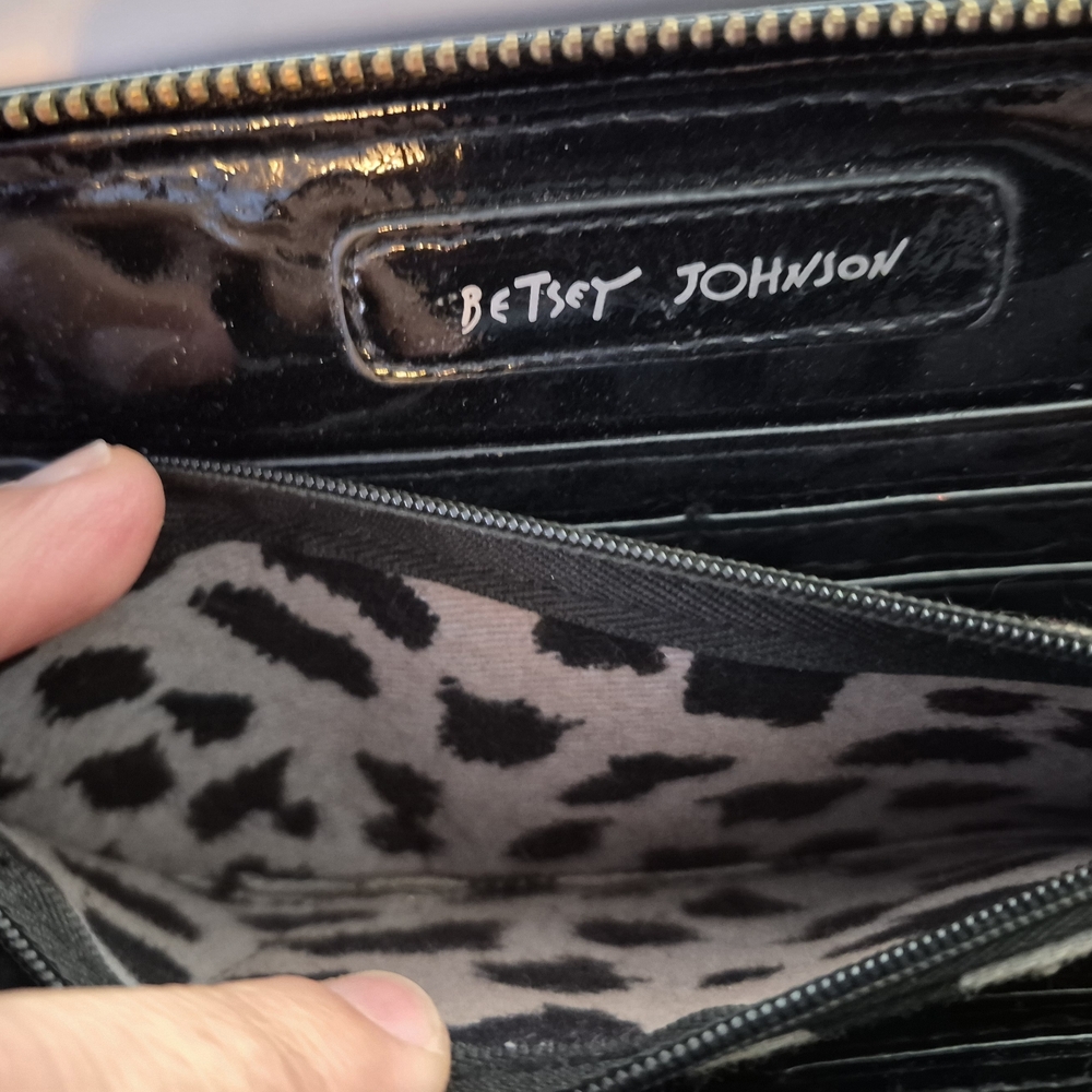 Betsey Johnson Black Sequin Wallet - Picture 5 of 5